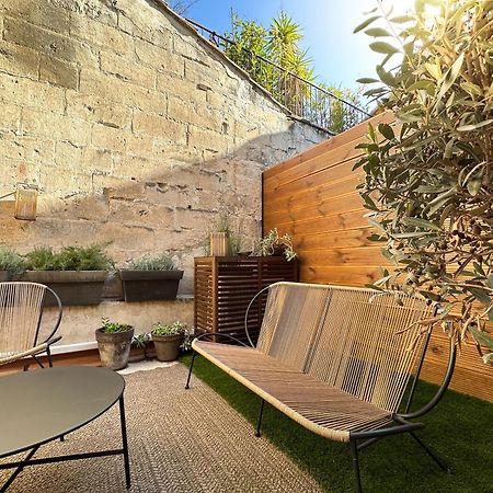 Les Appartements Du Clocher Авиньон Екстериор снимка