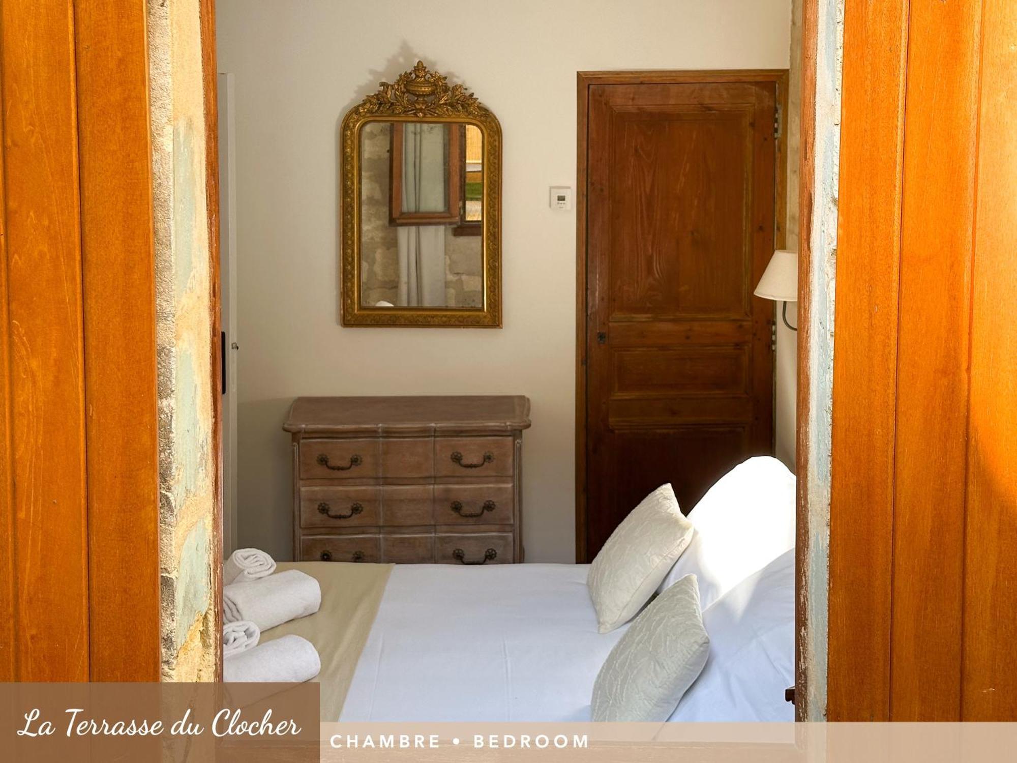 Les Appartements Du Clocher Авиньон Екстериор снимка